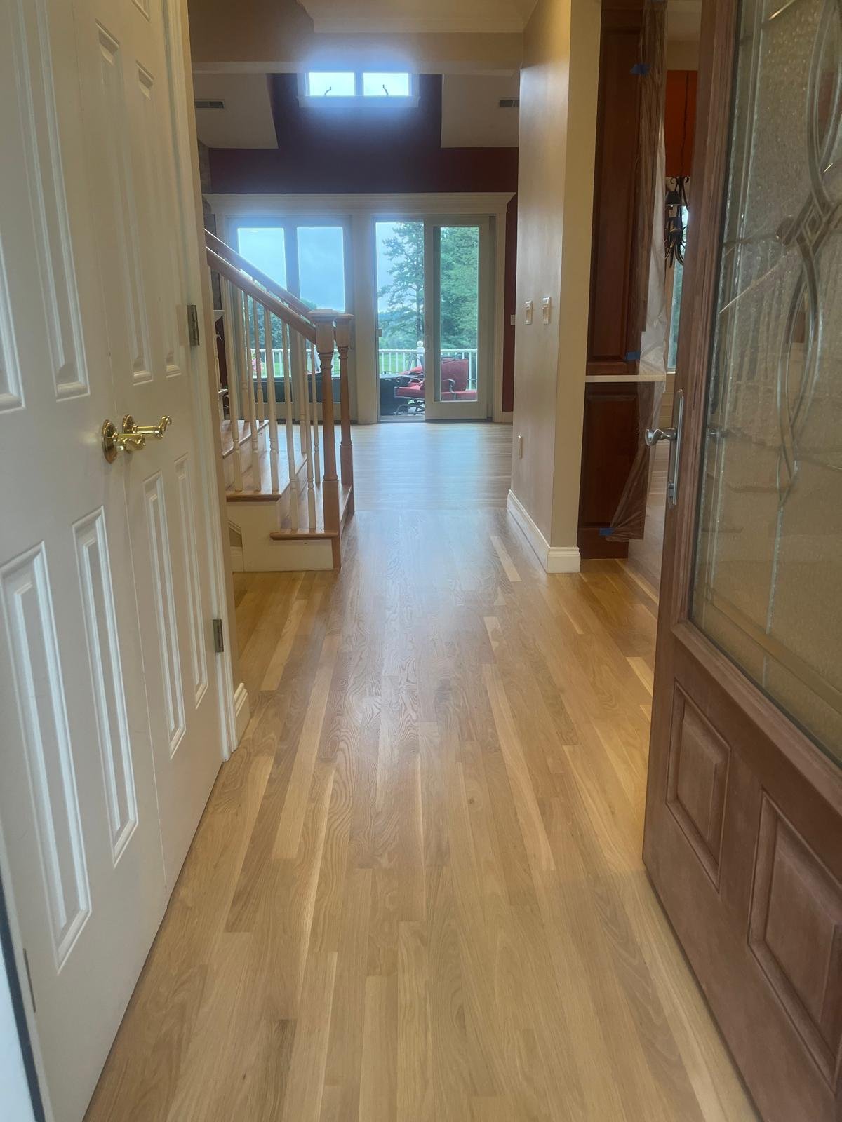 Foyer Installation — Natural Oak